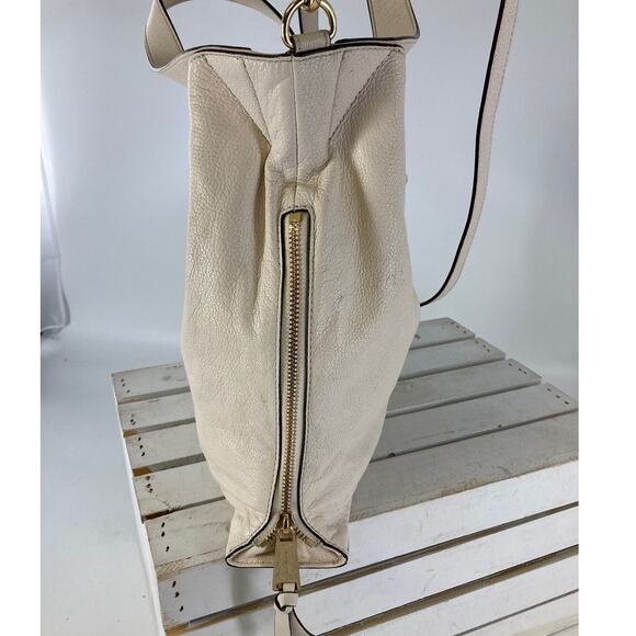 MICHAEL KORS, IVORY PEBBLED LEATHER SHOULDER BAG (ASIS) - Picture 4 of 15